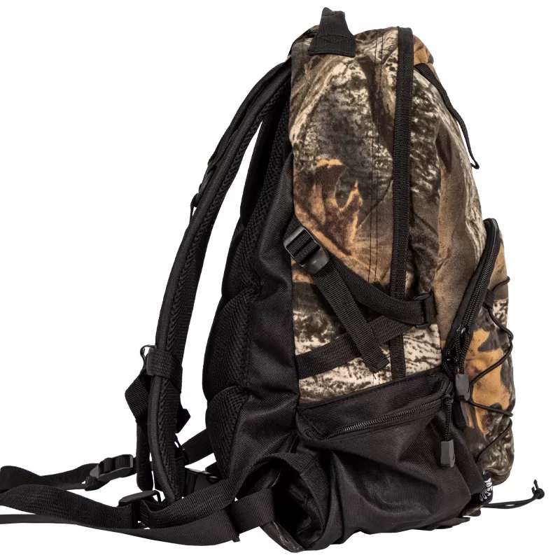M5608 - Camo backpack, right side pocket